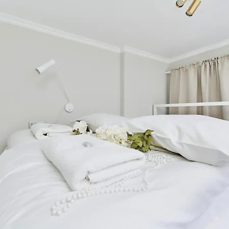 Lokum Vena With Parking By Renters Apartman Wrocław