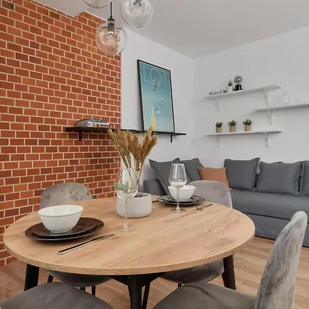 Lokum Vena With Parking By Renters Apartman Wrocław